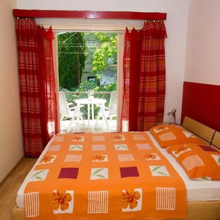Sunny With Free Private Parking Apartamento *
